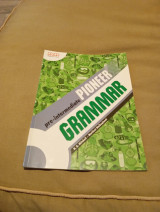 Pre intermediate grammar student's book