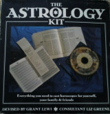 The Astrology Kit: Everything You Need to Cast and Read Your Own Horoscope