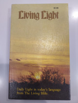 Living Light: Daily Light in Today's Language
