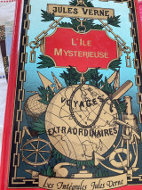 L'île mystérieuse